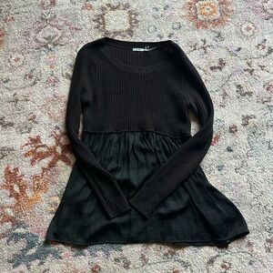 UO black sweater